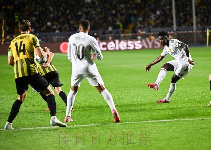 皇马跟队记者：阿拉巴已经准备好出战欧冠决赛